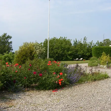 Bed and Breakfast Mon Klintholm Vintage Borre