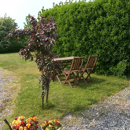 Mon Klintholm Vintage Bed and Breakfast 4*