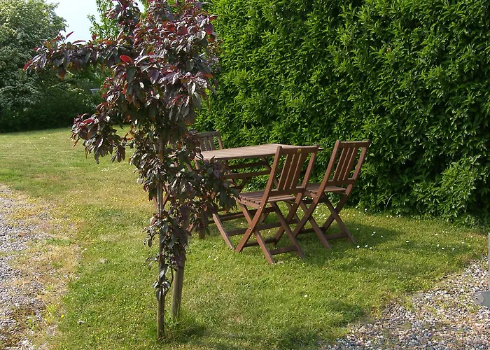 Mon Klintholm Vintage Bed and Breakfast 4*